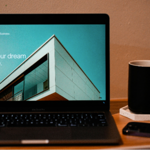 موقع الكتروني كامل